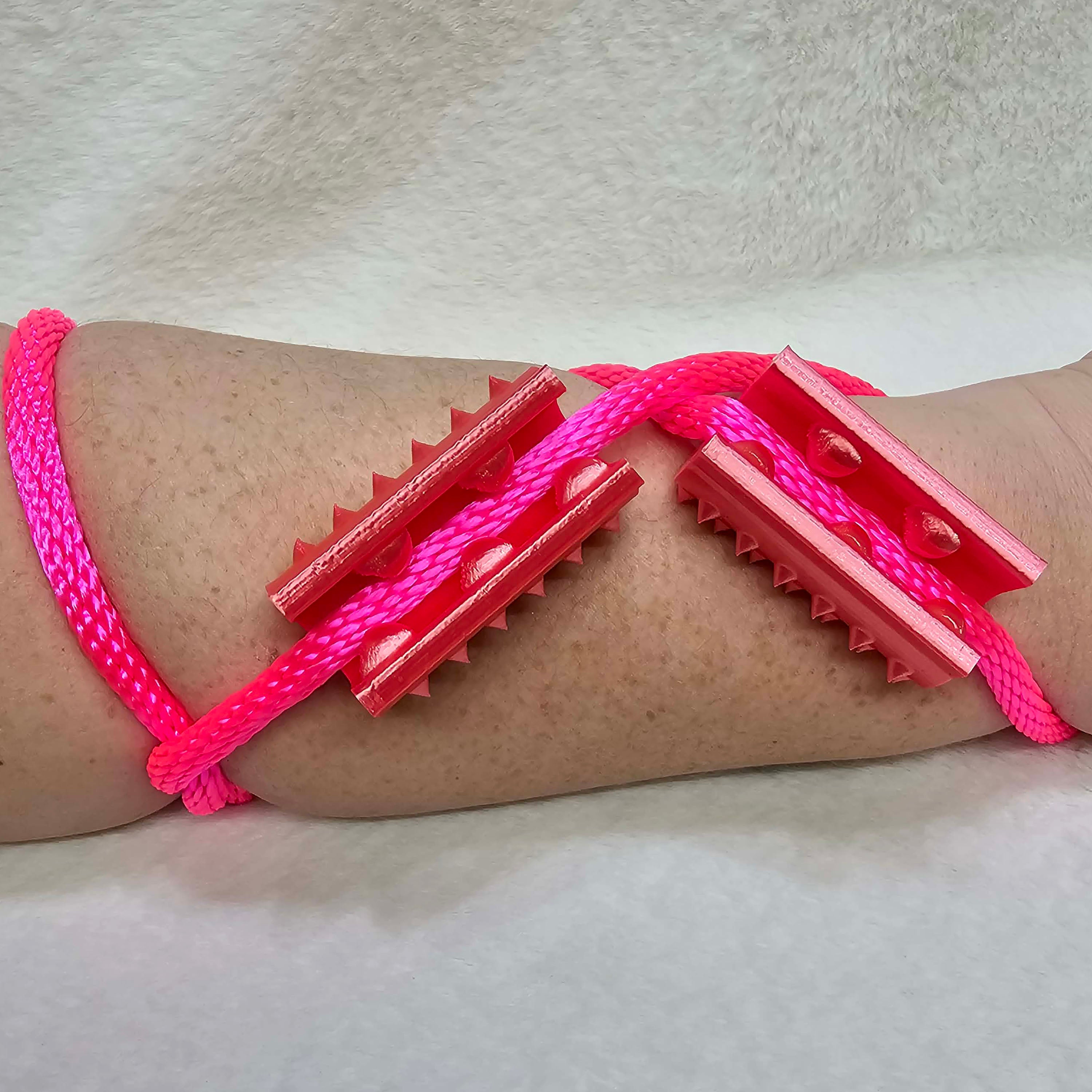 Short Shibari Rope Spike - Pink Silk